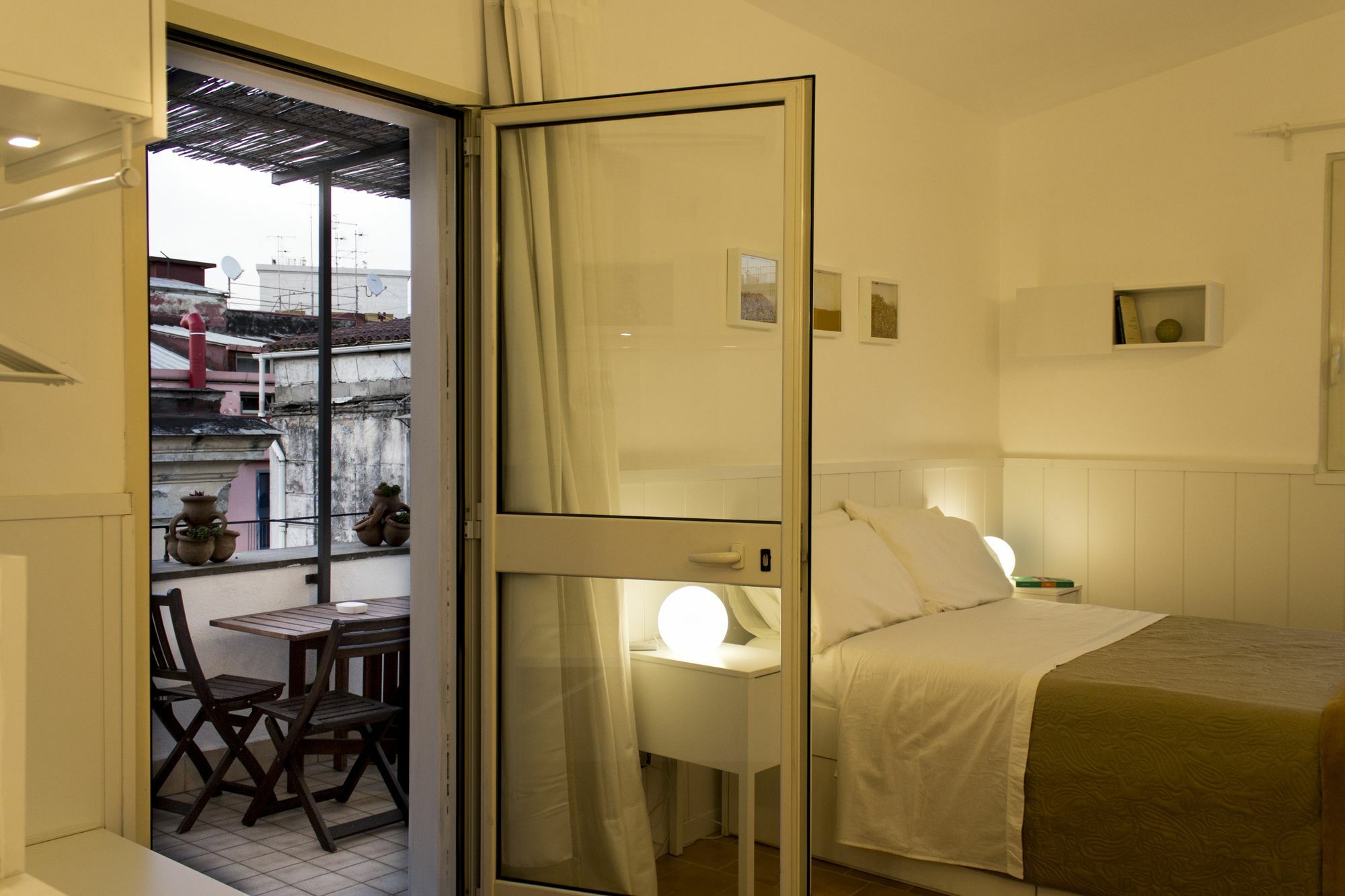 Sui Tetti Di Napoli Hotel Kültér fotó