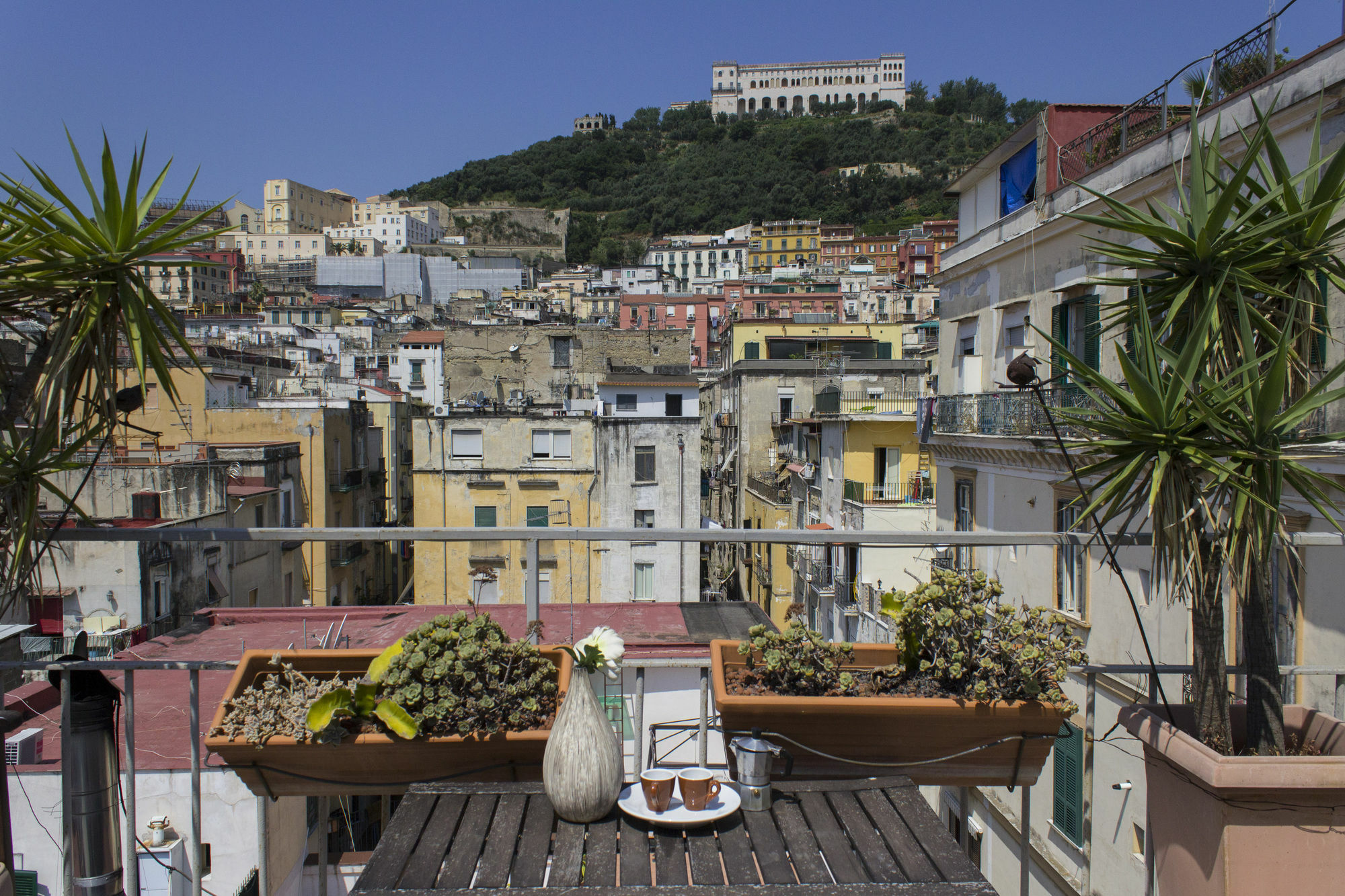 Sui Tetti Di Napoli Hotel Kültér fotó
