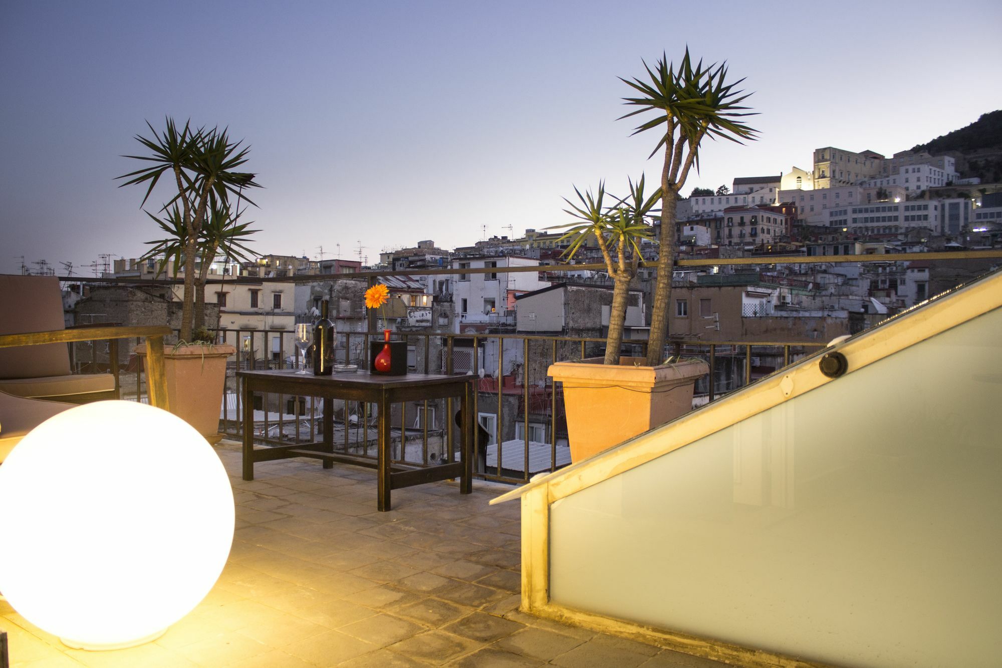 Sui Tetti Di Napoli Hotel Kültér fotó